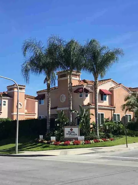 272 S Poplar Ave, Brea, CA 92821