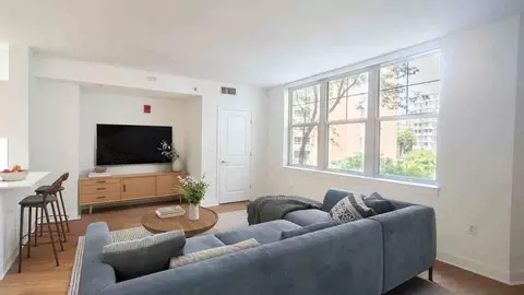 1210 Massachusetts Ave NW, Washington, DC 20005 photo 4
