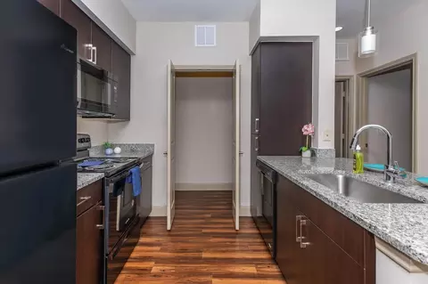 8520 Madie Dr, Houston, TX 77022 photo 17