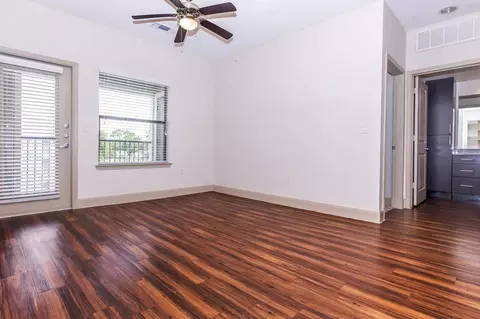 8520 Madie Dr, Houston, TX 77022 photo 23