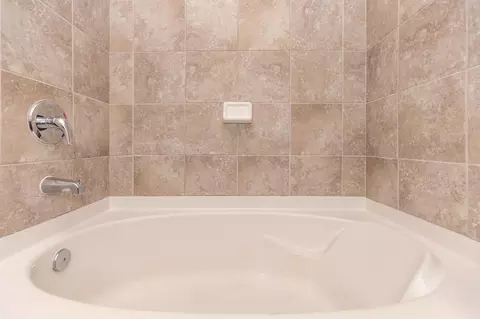 8520 Madie Dr, Houston, TX 77022 photo 19