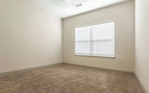 8520 Madie Dr, Houston, TX 77022 photo 10
