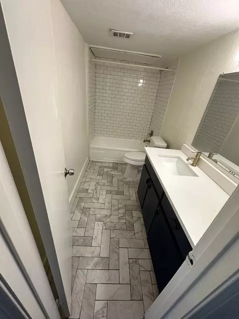 2211 S Vernon Ave, Dallas, TX 75224 photo 23