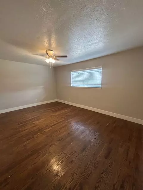 2211 S Vernon Ave, Dallas, TX 75224 photo 24