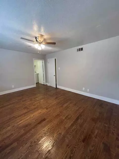 2211 S Vernon Ave, Dallas, TX 75224 photo 25