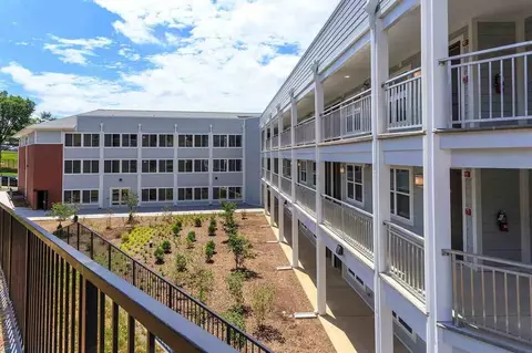 2620 Bowen Rd SE, Washington, DC 20020 photo 2