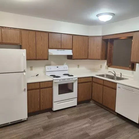 2502 Sessions St, Eau Claire, WI 54701