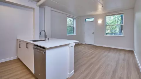 301 Minor Ave N, Seattle, WA 98109 photo 15