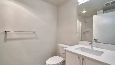 301 Minor Ave N, Seattle, WA 98109 photo 34