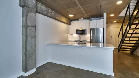 301 Minor Ave N, Seattle, WA 98109 photo 30