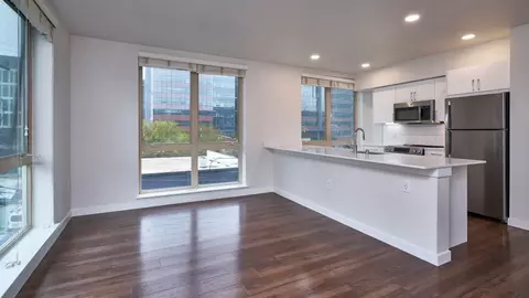 301 Minor Ave N, Seattle, WA 98109 photo 21