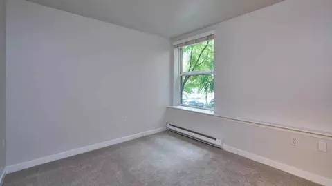301 Minor Ave N, Seattle, WA 98109 photo 9