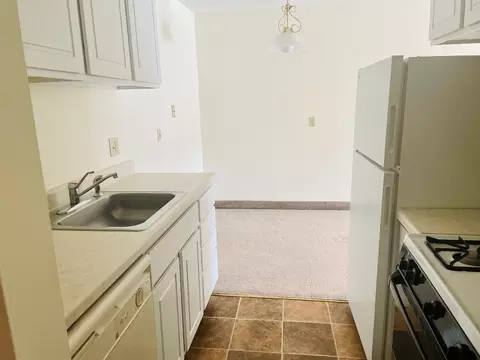 1959 Silver Bell Rd, Eagan, MN 55122