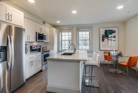 2101 16th St NW, Washington, DC 20009 photo 3