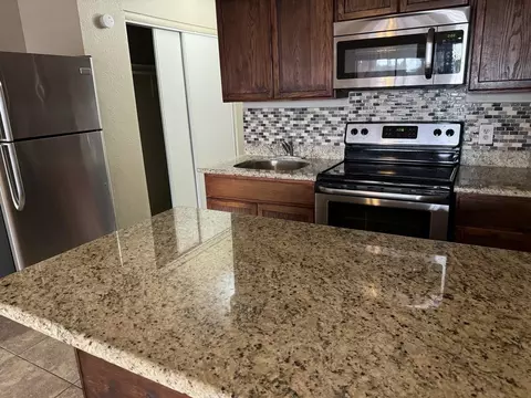 135 N Palo Verde Dr, Apache Junction, AZ 85120