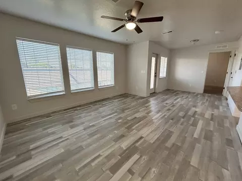 4811 Continental Ln, Caldwell, ID 83607 photo 2