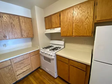 89 Th St, Broadmoor, CA 94015 photo 2
