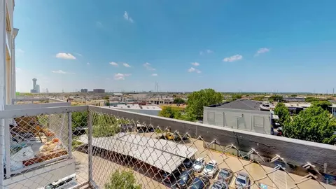 1403 Slocum St, Dallas, TX 75207 photo 63