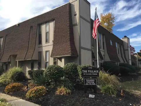 1990 Laurel Rd, Lindenwold, NJ 08021