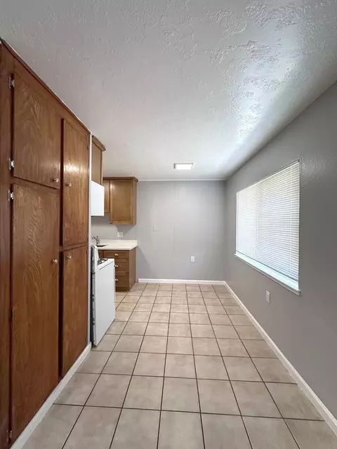 3806 39th Ave, Oakland, CA 94619