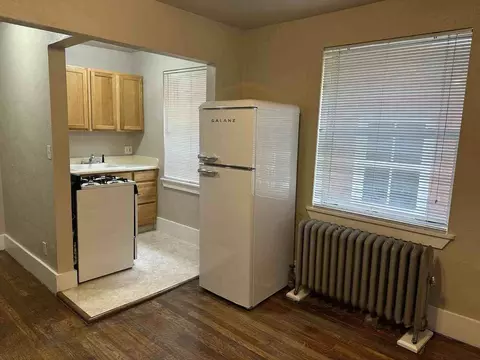 1160 N Corona St, Denver, CO 80218