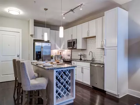 1351 E Morehead St, Charlotte, NC 28204 photo 8
