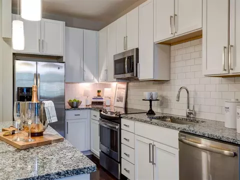 1351 E Morehead St, Charlotte, NC 28204 photo 7