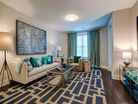 1351 E Morehead St, Charlotte, NC 28204 photo 6