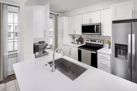2101 16th St NW, Washington, DC 20009 photo 4