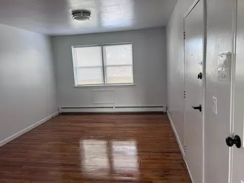 316 Franklin Pl, Plainfield, NJ 07060 photo 4
