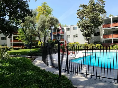 3225 Julliard Dr, Sacramento, CA 95826
