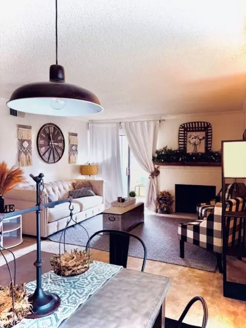 7306 Aberdeen Ave, Lubbock, TX 79424