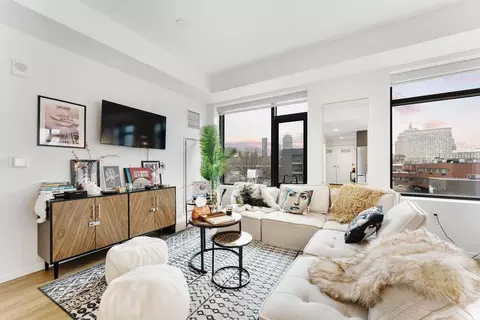 345 Harrison Ave, Boston, MA 02118