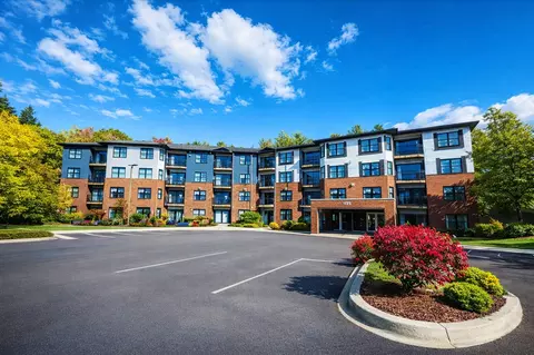 151 Larkin Way, South Burlington, VT 05403