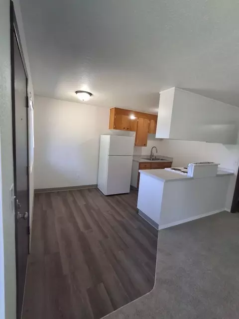 20333 15th Ave NE, Shoreline, WA 98155