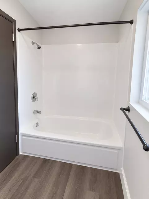 20333 15th Ave NE, Shoreline, WA 98155