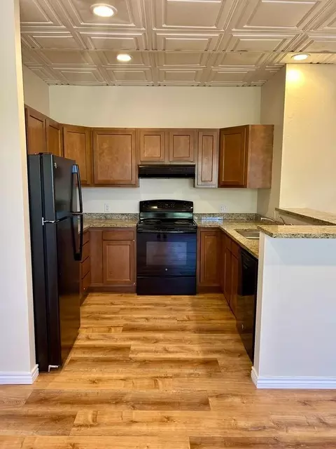 500 Red Table Dr, Gypsum, CO 81637