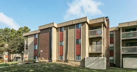 7620 Halsey St, Lenexa, KS 66216 photo 26