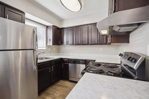 7816 Six Forks Rd, Raleigh, NC 27615 photo 4