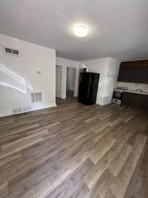 104 W Hudson Ave, Pittsburg, KS 66762