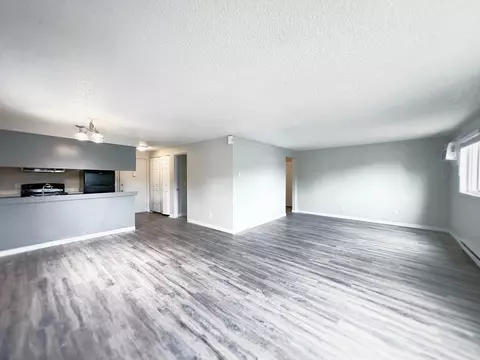 121 E Wedgewood Ave, Spokane, WA 99208 photo 4