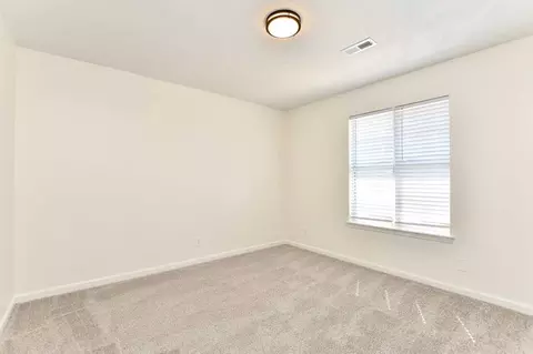 35 Allendale Ln, Greenville, SC 29607 photo 9