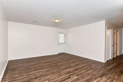 35 Allendale Ln, Greenville, SC 29607 photo 5