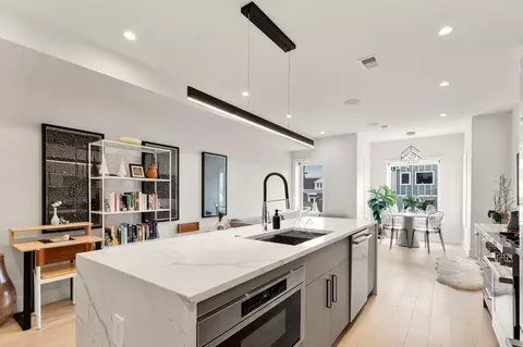 1425 P St NW, Washington, DC 20005 photo 8