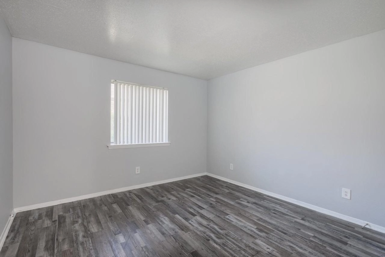  805 Central Dr, Bedford, TX 76022 photo 19