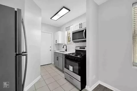 5952 W Superior St, Chicago, IL 60644 photo 12