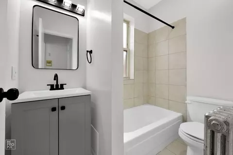 5952 W Superior St, Chicago, IL 60644 photo 3