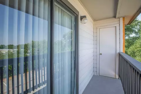 3801 Gannon Ln, Dallas, TX 75237 photo 14