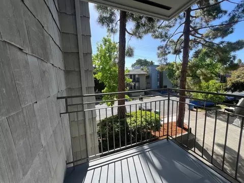 2240 Blake St, Berkeley, CA 94704 photo 14