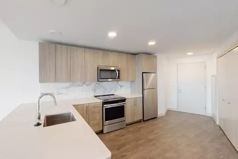 100 N Kingshighway Blvd, Saint Louis, MO 63108